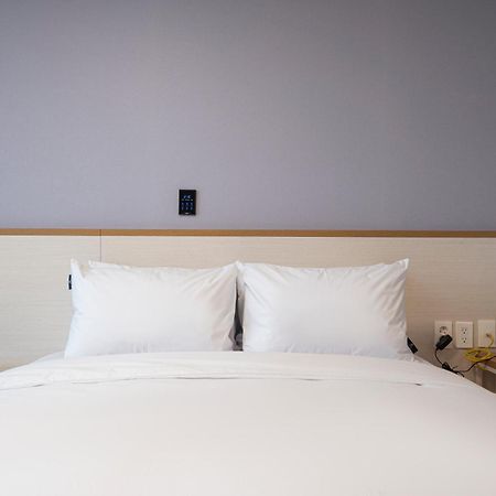 Surestay Plus Hotel By Best Western اسان الغرفة الصورة