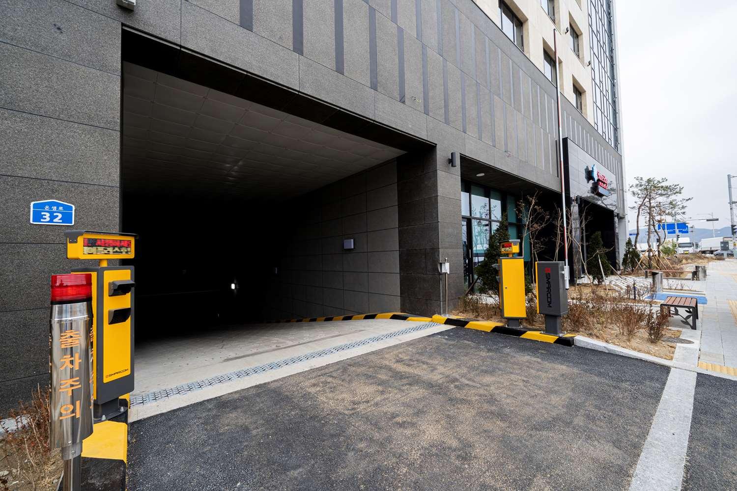 Surestay Plus Hotel By Best Western اسان المظهر الخارجي الصورة