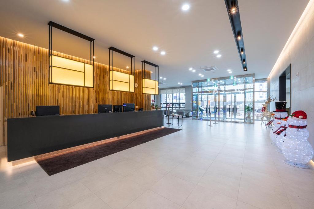 Surestay Plus Hotel By Best Western اسان المظهر الخارجي الصورة