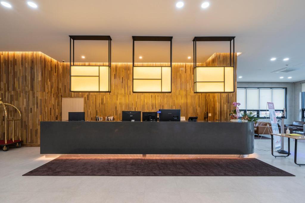 Surestay Plus Hotel By Best Western اسان المظهر الخارجي الصورة